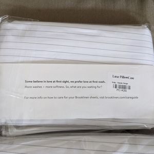 Brooklinen King fitted sheet & 2 king pillowcases